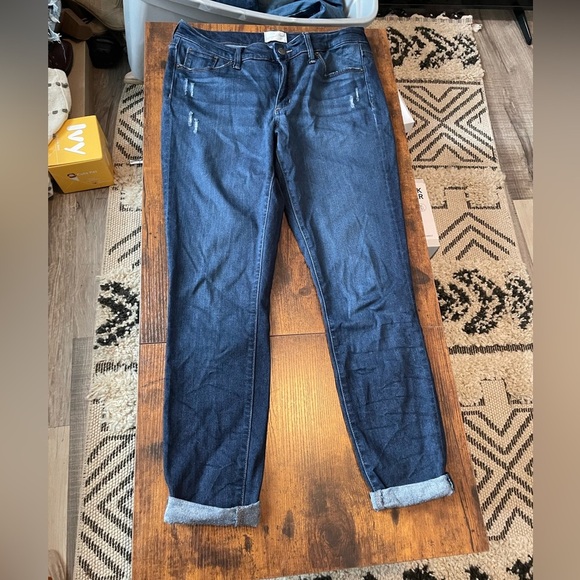 Women's Blue Jeans - Picture 1 of 3